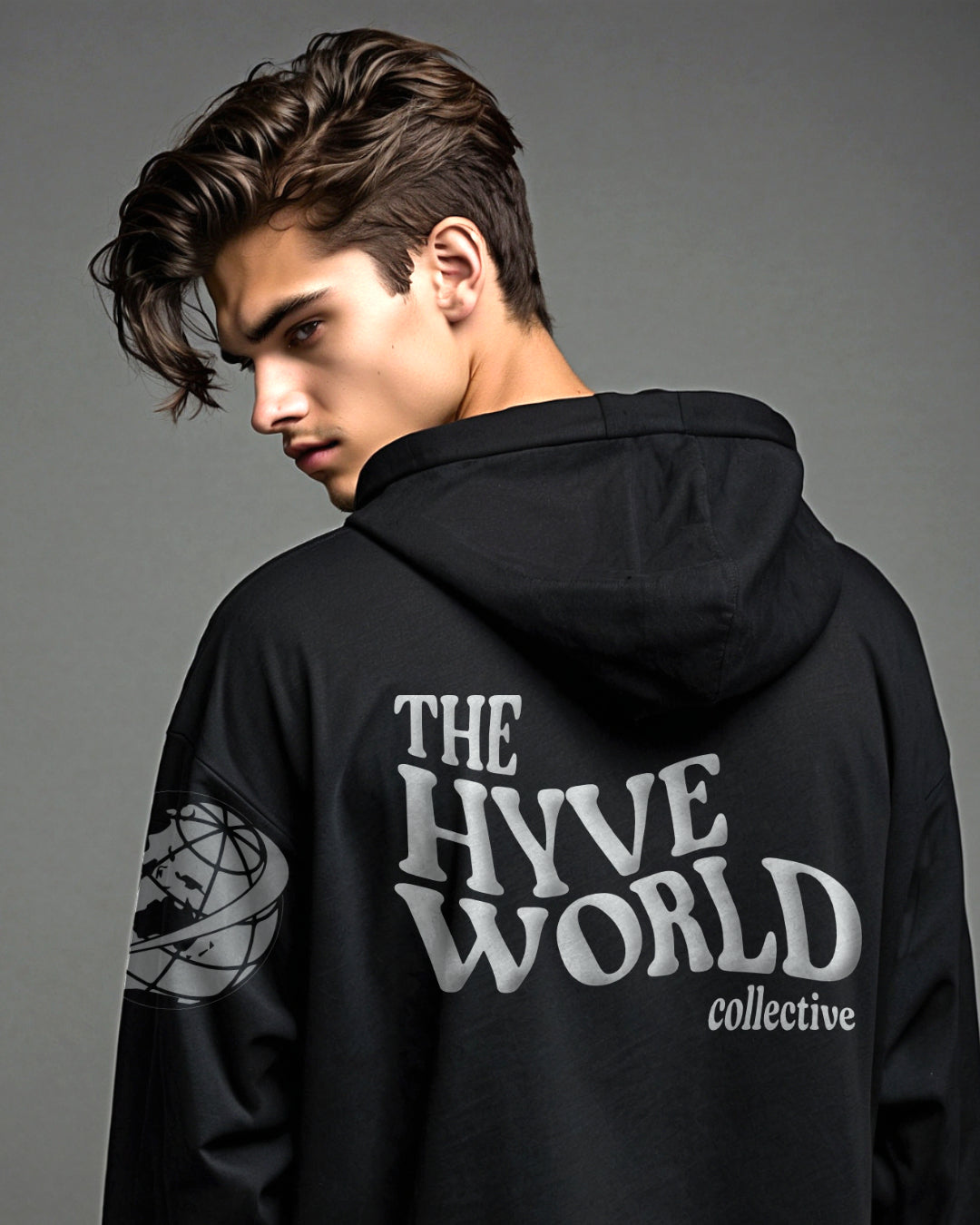 Model's height: 185cm/6'1"
Model is wearing: Large